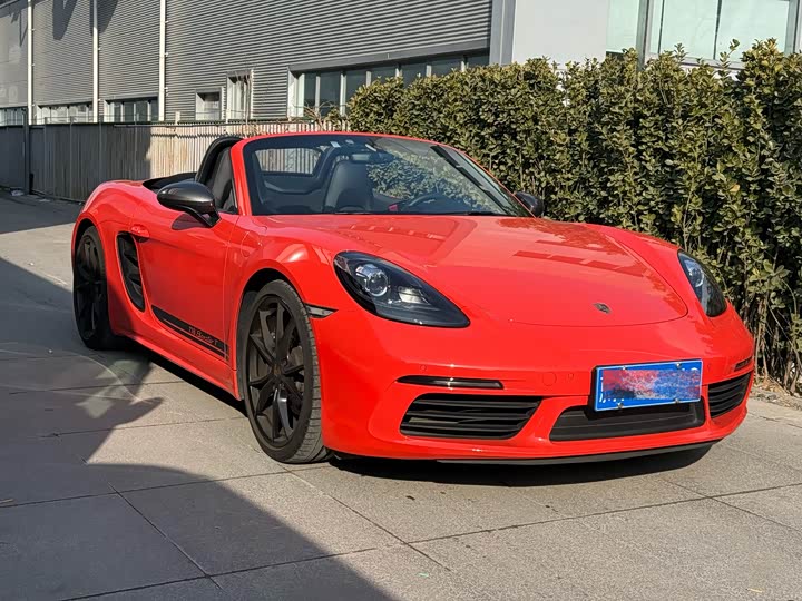 Фото 3 - Porsche 718