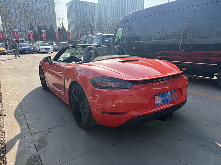 Фото 7 - Porsche 718