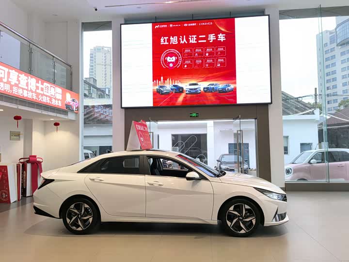 Фото 4 - Hyundai Elantra N line