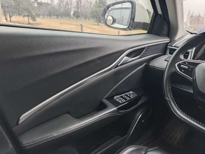 Фото 8 - Hozon U