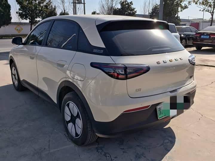 Фото 6 - Geely Galaxy Geome