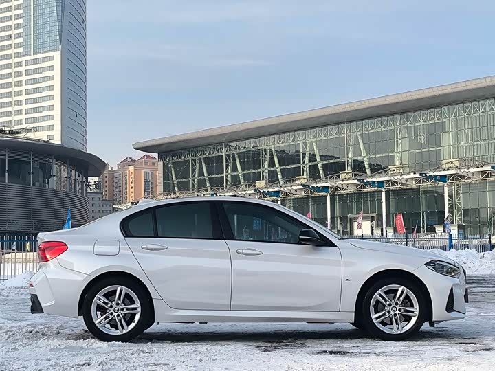 Фото 5 - BMW 1 Series