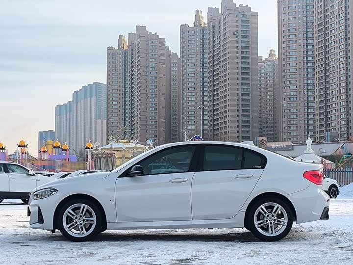 Фото 6 - BMW 1 Series