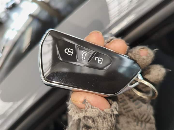 Фото 9 - Volkswagen Golf