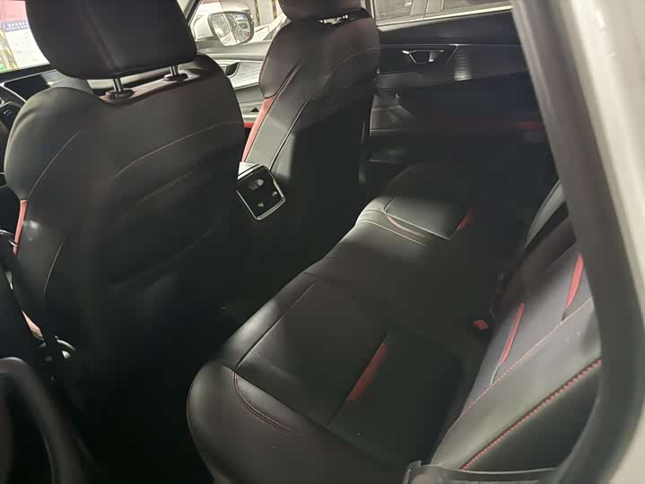 Фото 9 - Chery Tiggo 5x