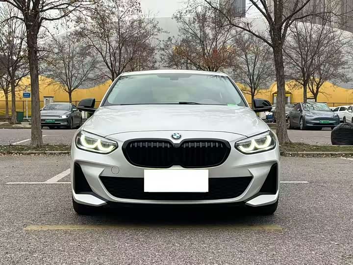 Фото 2 - BMW 1 Series