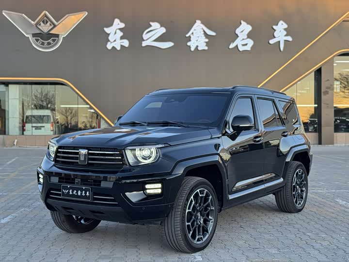 Фото 1 - Tank 700 Hybrid