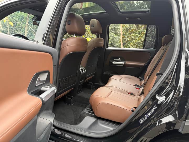 Фото 5 - Mercedes-Benz GLB-Class