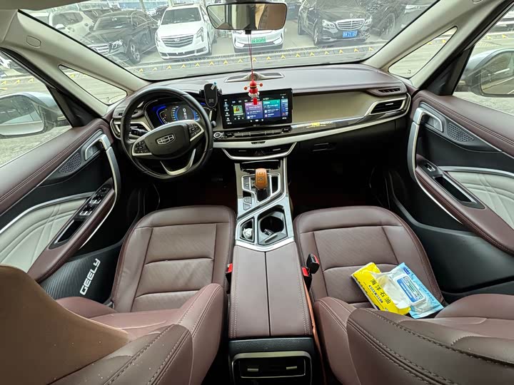 Фото 6 - Geely Jiaji