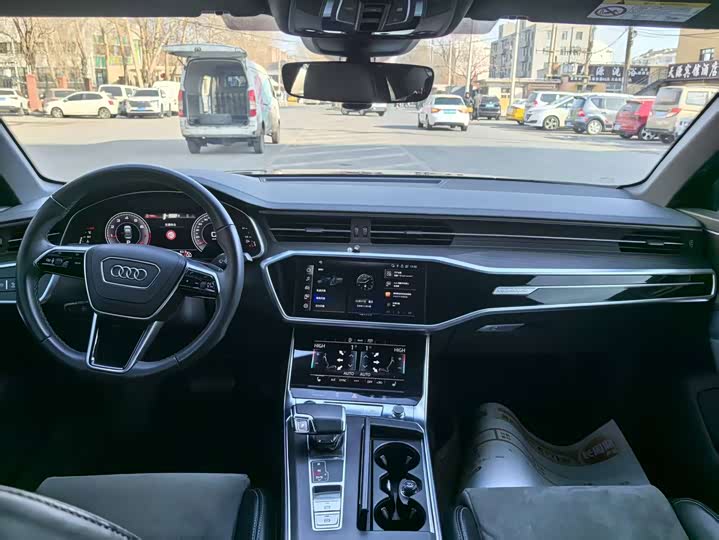 Фото 9 - Audi A6L
