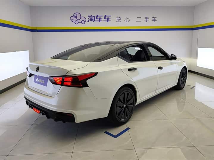 Фото 3 - Nissan Teana