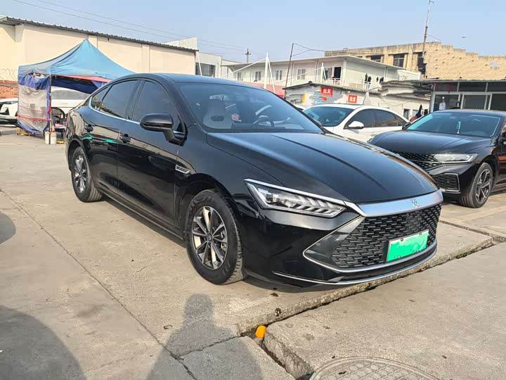 Фото 3 - BYD Qin Plus