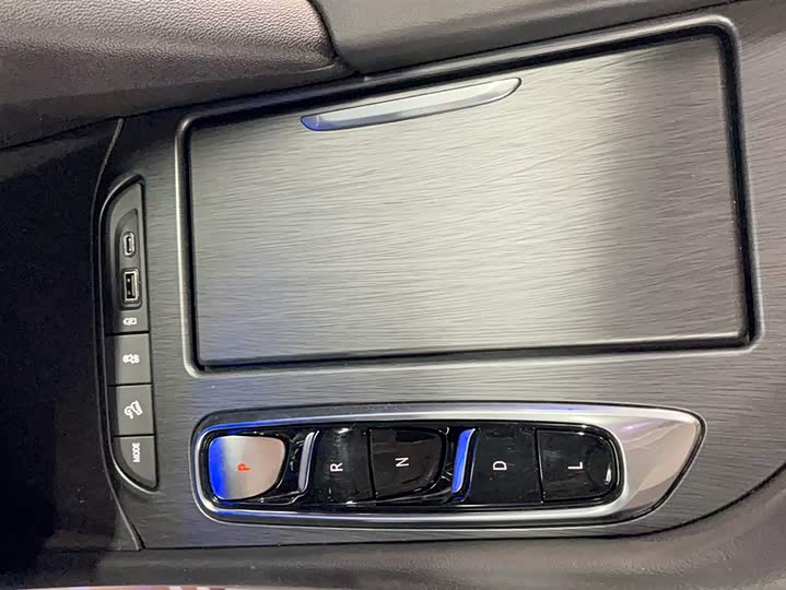 Фото 4 - Buick Enclave