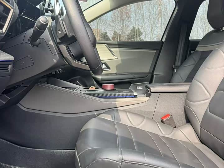 Фото 4 - Citroen C5 X