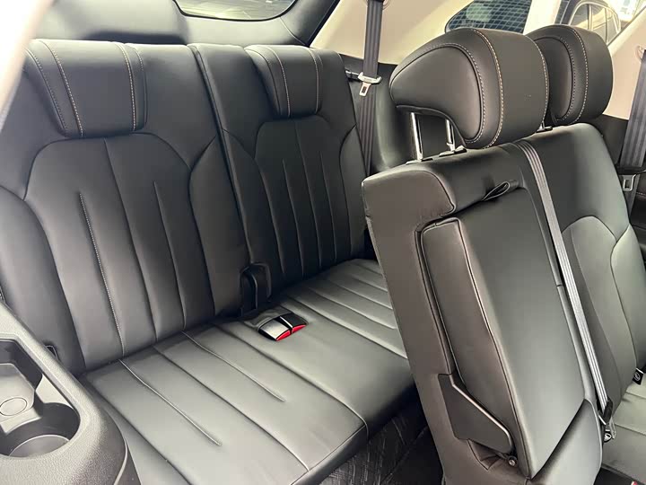 Фото 8 - Changan X7 Plus