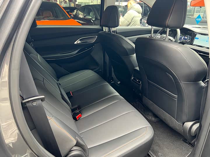 Фото 9 - Changan X7 Plus