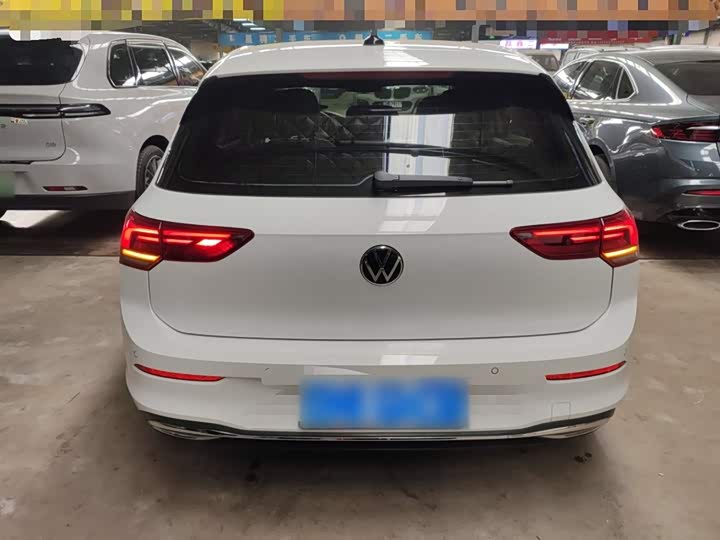 Фото 6 - Volkswagen Golf