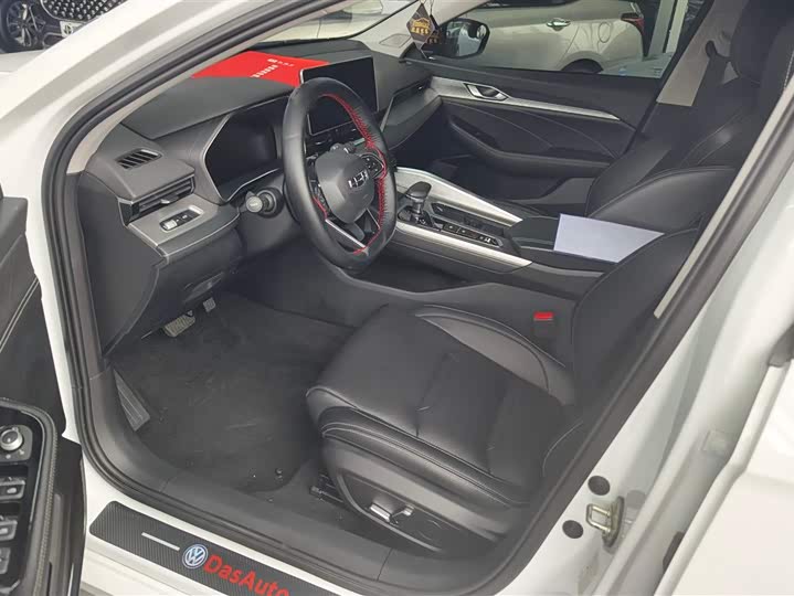 Фото 9 - Geely Preface