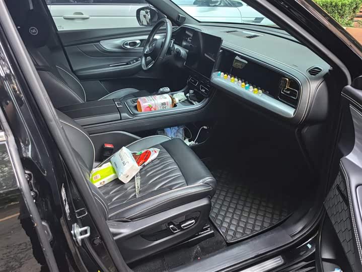 Фото 8 - GAC Trumpchi GS8