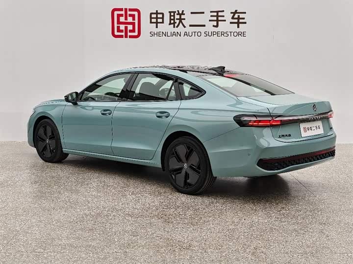 Фото 4 - Volkswagen Passat