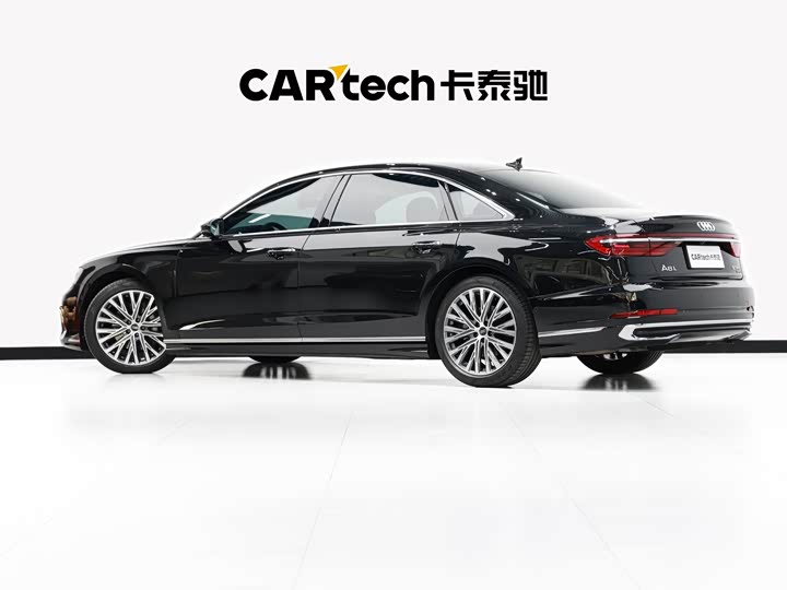 Photo 6 - Audi A8