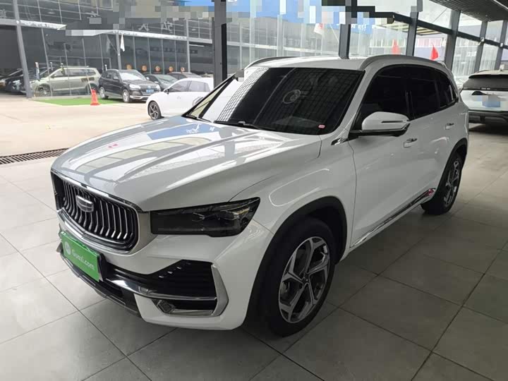 Фото 2 - Geely Monjaro