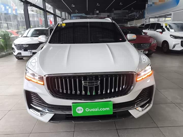 Фото 3 - Geely Monjaro