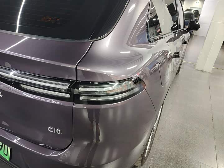 Фото 8 - Leapmotor C10