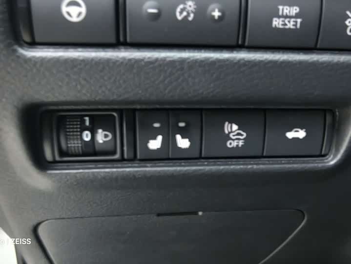 Фото 7 - Nissan Sylphy