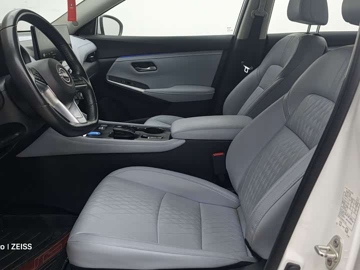 Фото 8 - Nissan Sylphy