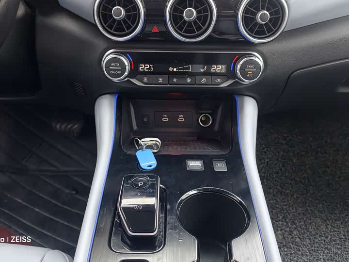 Фото 9 - Nissan Sylphy