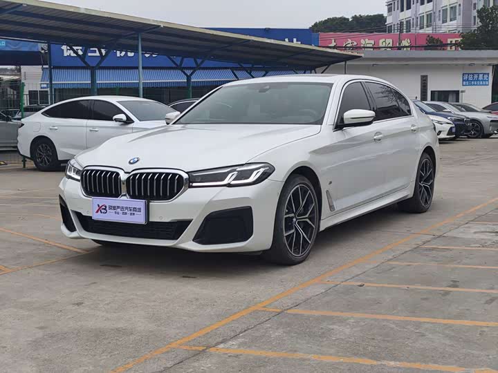 Фото 1 - BMW 5 Series