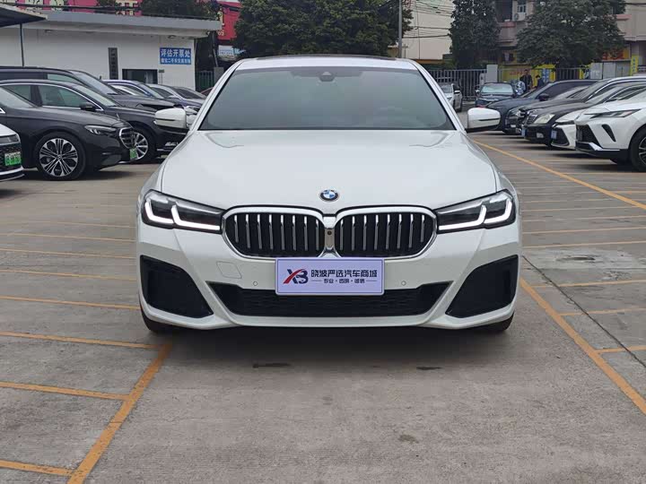 Фото 2 - BMW 5 Series