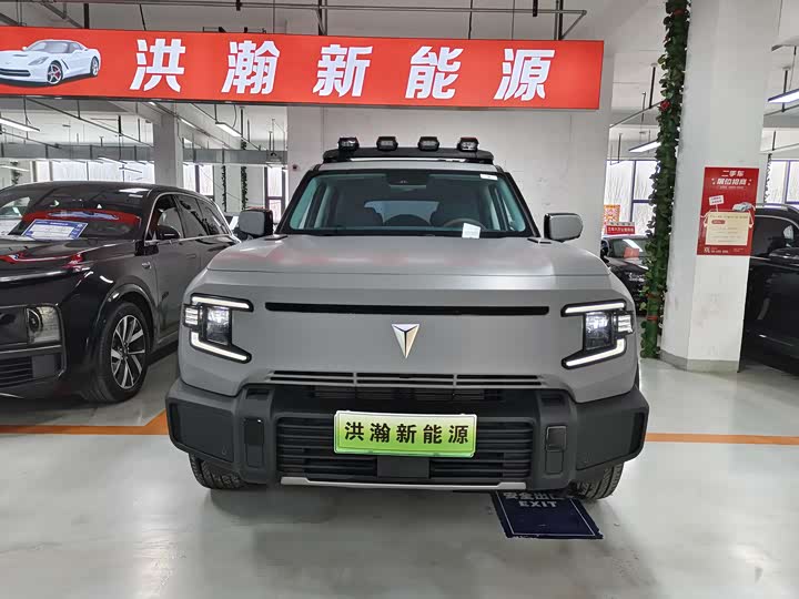 Фото 2 - Changan Deepal G318