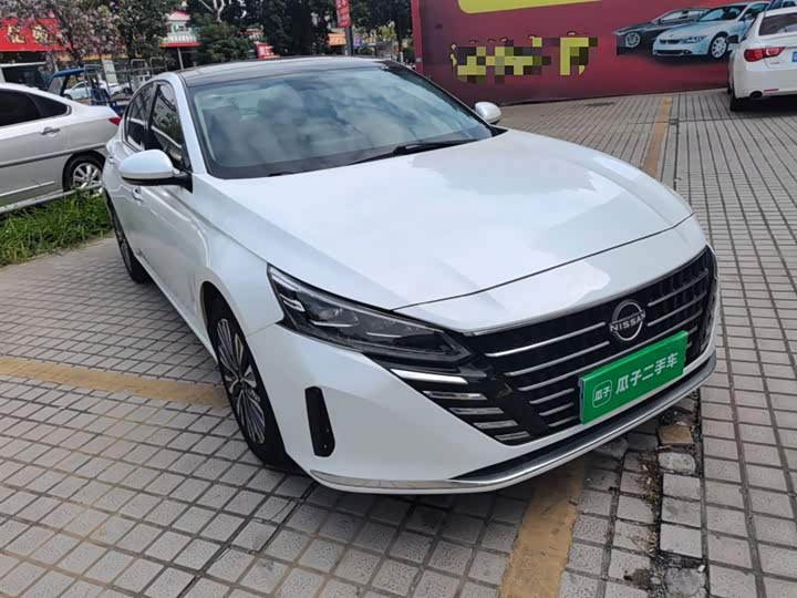 Фото 4 - Nissan Teana