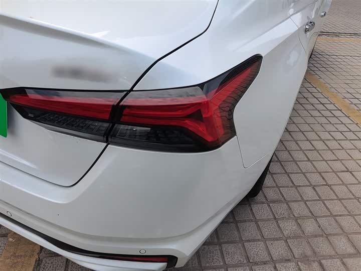 Фото 8 - Nissan Teana