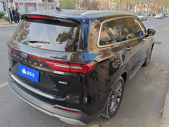 Фото 3 - Ford Equator