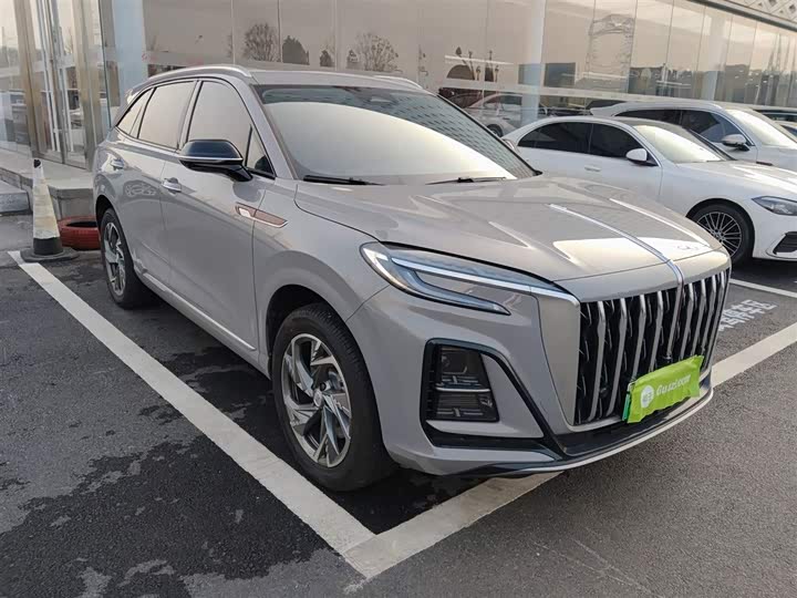 Фото 3 - Hongqi HS3 Hybrid