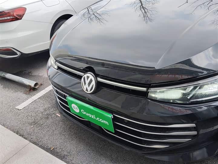 Фото 3 - Volkswagen Passat