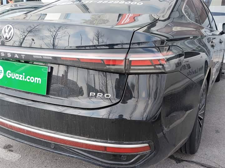 Фото 8 - Volkswagen Passat