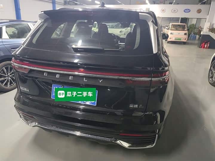 Фото 6 - Geely Monjaro