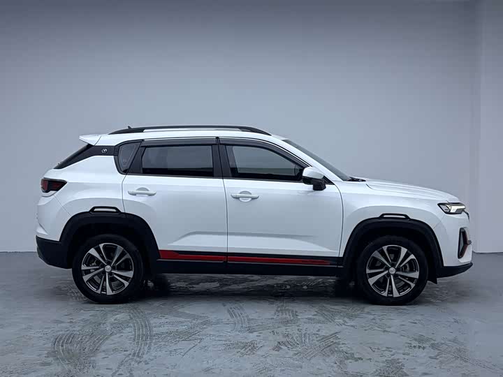 Фото 7 - Changan CS35 Plus