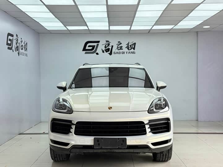 Фото 2 - Porsche Cayenne