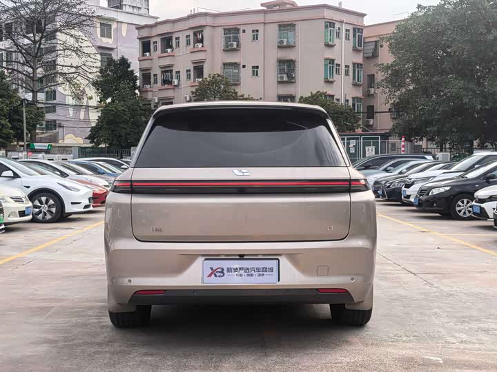 Фото 5 - LiXiang L8