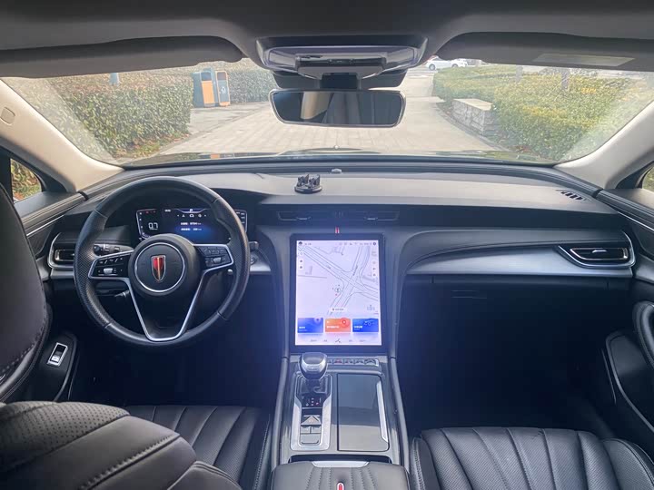 Фото 6 - Hongqi H5