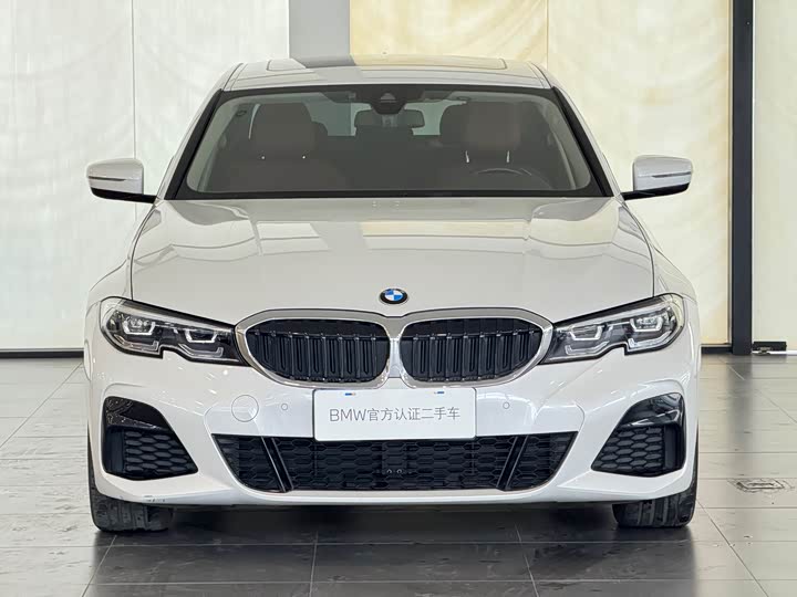 Фото 2 - BMW 3 Series