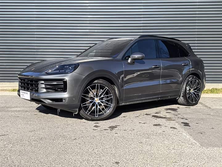 Фото 1 - Porsche Cayenne