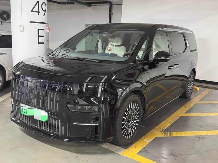 Фото 1 - Zeekr 009