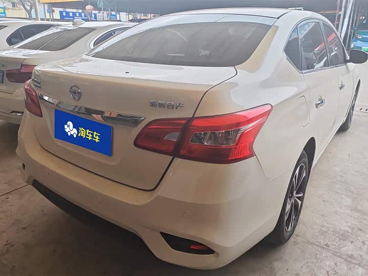 Фото 3 - Nissan Sylphy