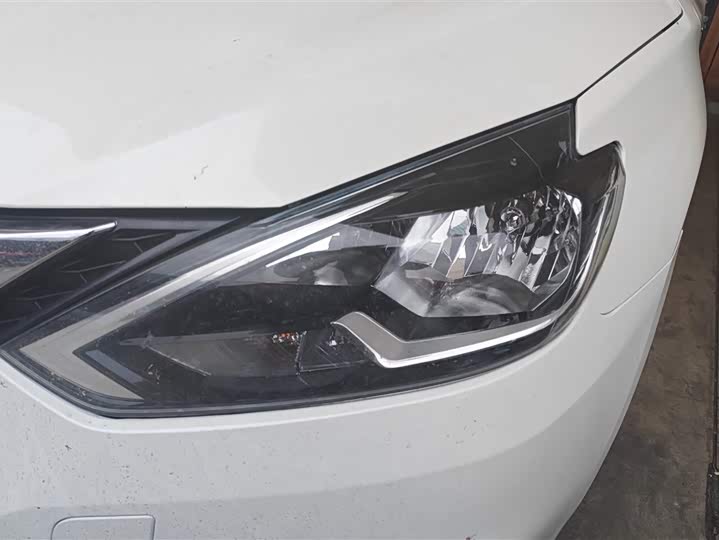 Фото 5 - Nissan Sylphy